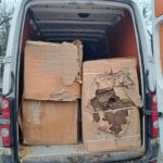 Crafter wypełniony nielegalnym towarem. Kierowca zatrzymany