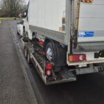 Insignia z Jumperem na haku - tak się bawią Anglicy