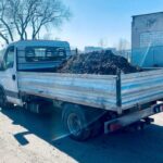 Jechał bez pasów z sypkim ładunkiem bez plandeki