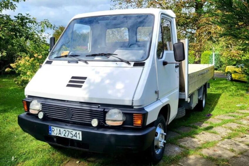 Renault Twinster – ciężki dostawczak z kobiecym akcentem