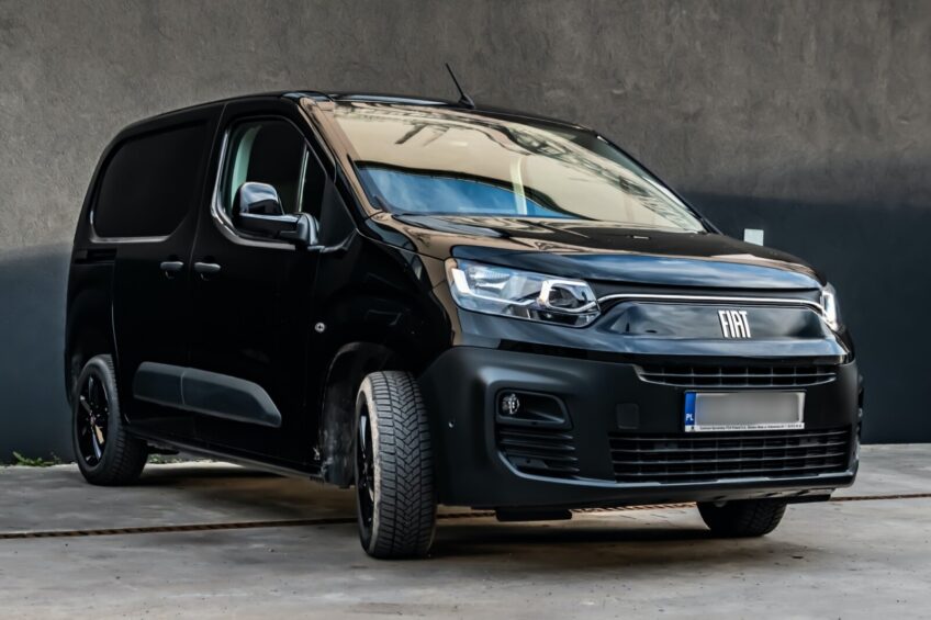 Fiat Doblo 2024 vs Toyota Proace City 2024