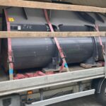 Za ciężki ładunek uszkodził podłogę zabudowy busa