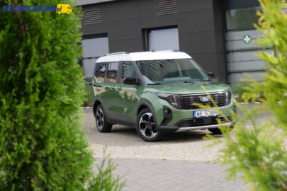Test: Ford Tourneo Courier II – kiosk „Ruchu”