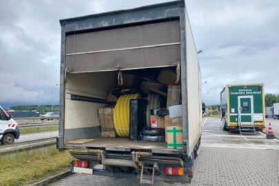 Solówką z „prawkiem w Biedzie”. Teraz nie pojedzie nawet busem