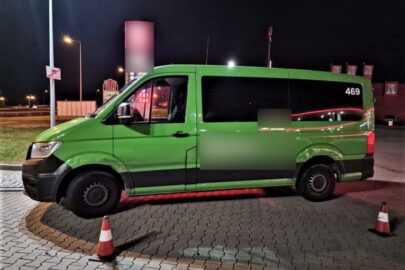 Ukradł minibusa przewozu osób. Zareagował pracownik stacji