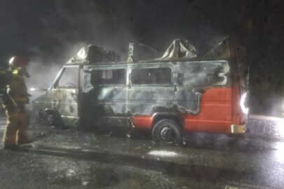 Strażackie Daily doszczętnie spalone. Auto wracało z Głuchołaz