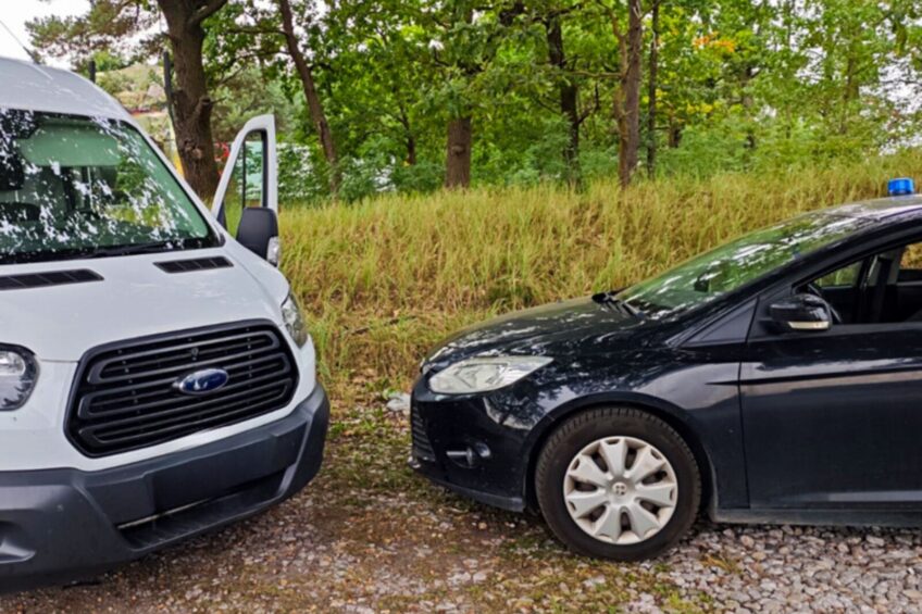 Transit wypełniony po sufit. W kartonach nie było pizzy