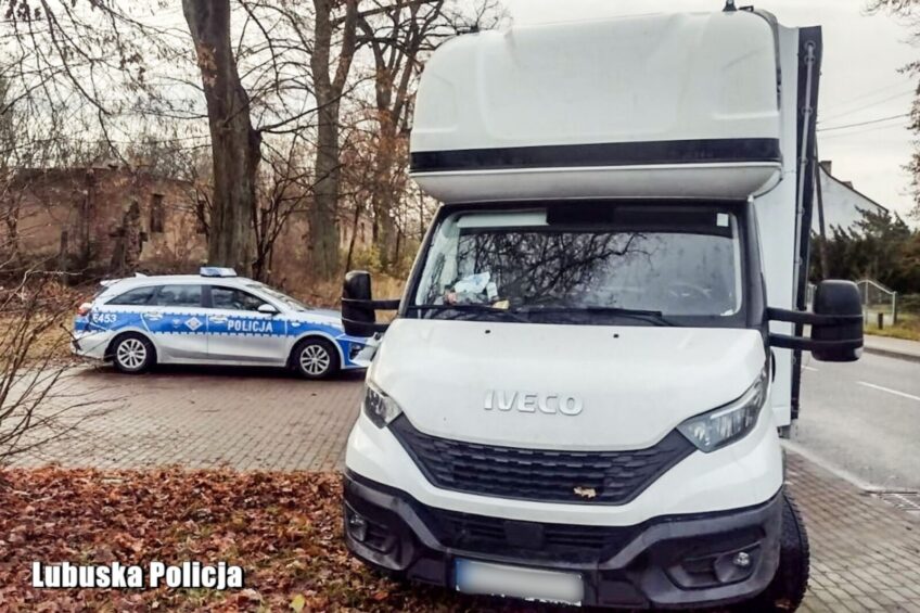 Busiarz ledwo mógł ustać na nogach. ZK już na niego czekał