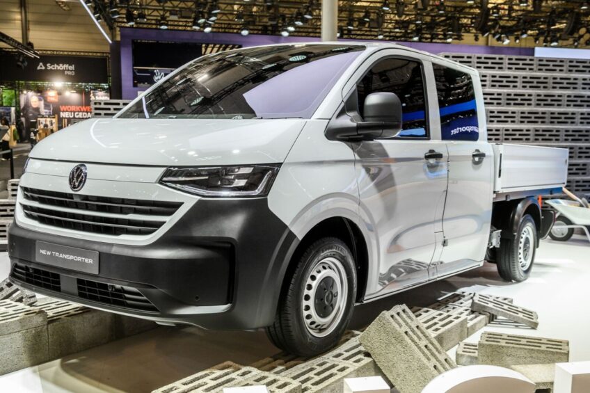 Nowy VW Transporter – podwozie do zabudowy tylko jako doka