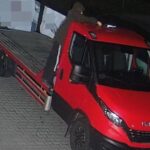 Ukradł lampę błyskową z autolawety. Grozi mu teraz do 5 lat