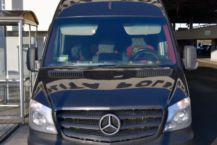 906 z trefnym komputerem sterującym z DE a skrzynia biegów z NL