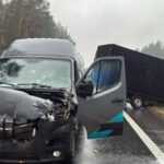 Na DK 10 kierujący Masterem 19-latek najechał na tył Boxera