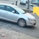 Głupich nie sieją. Pasażerka Sprintera wypadła z kabiny na rondzie