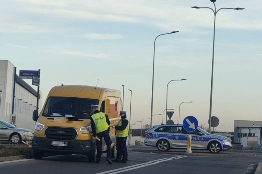 Kolejna akcja „Kurier” – policjanci sprawdzali m.in. trzeźwość
