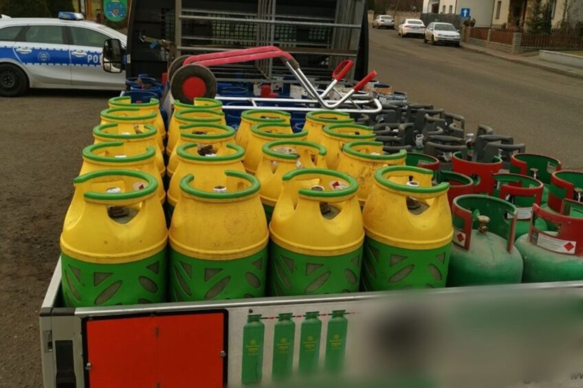 Wiózł Fordem Transitem gaz sam będąc na gazie