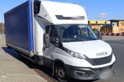 Przeciążony bus zagranicznego przewoźnika zatrzymany na A1