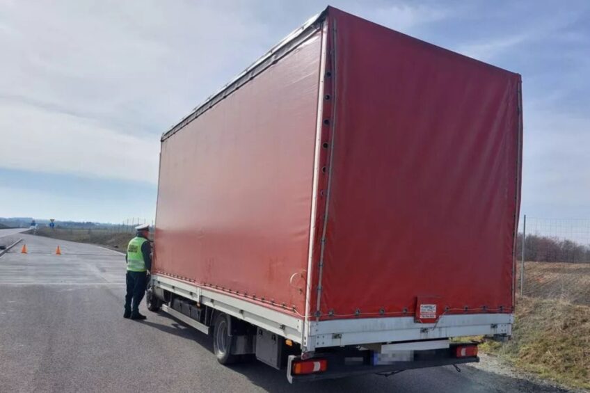 Przeładowany Dajlak i nieprawidłowe wskazania drogomierza