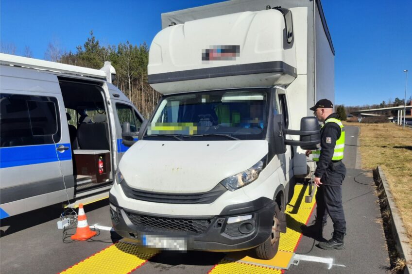 Przyciężkie Daily ściągnięte z czeskiej D6. Na nasze 8370 zł kary