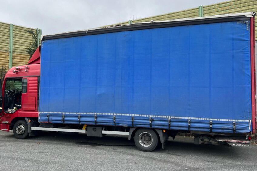 „Solówką” uszkodził dach stacji paliw. Potem było już tylko gorzej