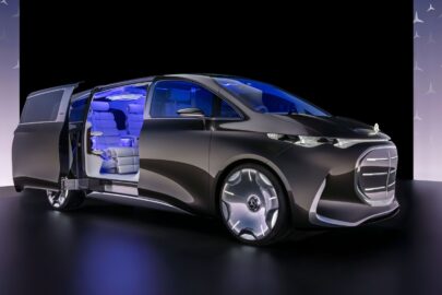 Mercedes Vision V: 65-calowy ekran i 42 głośniki, i koła 24-calowe