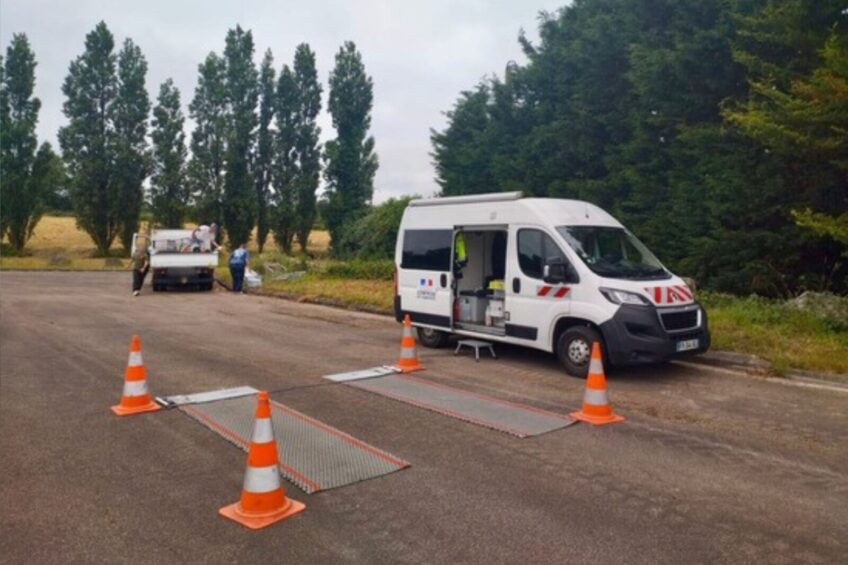 Kontrolerzy DREAL w akcji na francuskiej „krajówce”