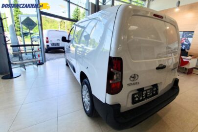 Rynek LCV w Polsce przejęła Toyota modelami Stellantis