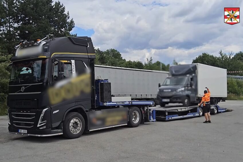 „Ekstremalnie przeciążony” Dajlak odjechał na lawecie