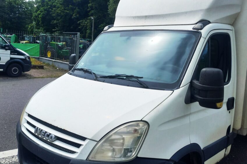 Zaczęła ITD. Potem wezwano celno-skarbowych oraz policjantów