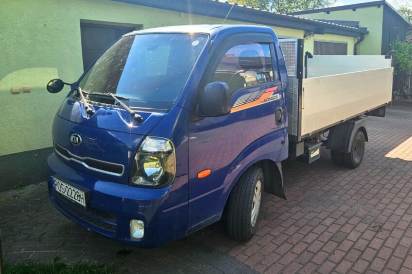 Mokry sen kamieniarza! Kia Bongo wprost z Korei Południowej