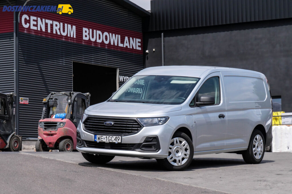 Test: Ford Transit Connect PHEV - wymiary i realna ładowność