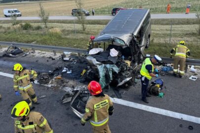 Trafic najechał na traktor na S7 – policja poszukuje świadków