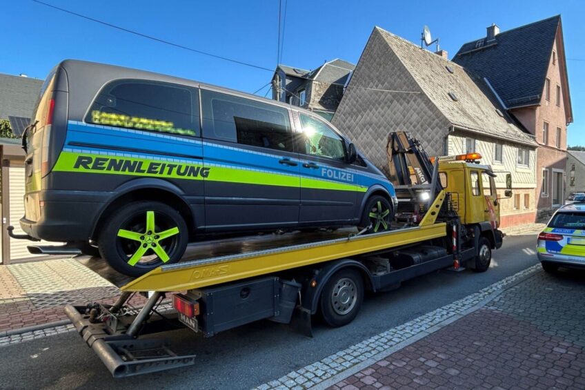 Folizei na Vito – fejkowy radiowóz i przeszukanie mieszkania