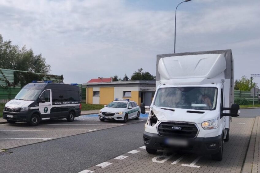 Transport międzynarodowy bez reflektora. Szef kazał jechać dalej