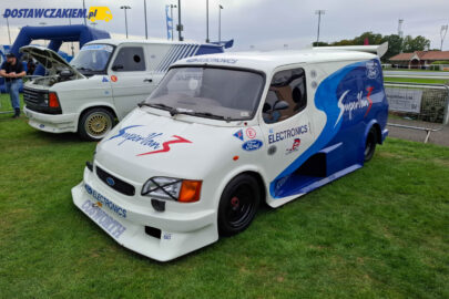 Relacja z obchodów 60-lecia Forda Transita. Rekord Guinnessa pobity!