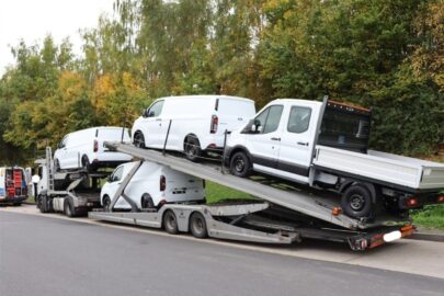 Transport nowych Transitów wstrzymany. Przewoźnik straci fracht