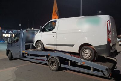 „Bliźniaki” nie pomogły. Pomoc drogowa o ładowności 860 kg