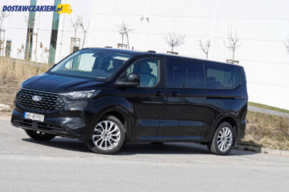 Test: Ford Tourneo Custom L2 – przestronny minibus z AWD