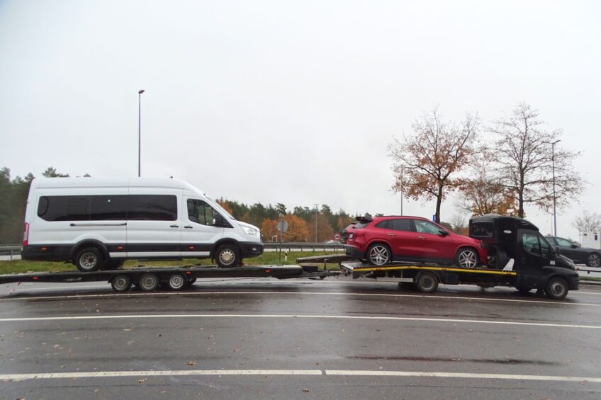 Przeładowany zespół pojazdów i zakaz jazdy. Polak pojechał dalej