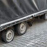 Transportowa kaskaderka w wykonaniu Polaka. Szef kazał jechać