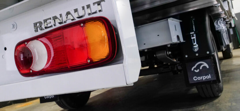 Naprawy zabudów Carpol w ASO Renault - od elektryki po naprawy powypadkowe