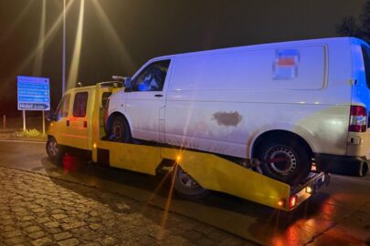 Od autolawety z T5 „na plecach” odpadło koło. Potrzebny był HDS