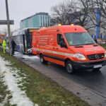 Sprinter pogotowia kanalizacyjnego ugasił miejski autobus