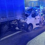 Na A2 zestaw ciągnął 2 km Masterkę wbitą w naczepę