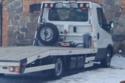 Wypożyczoną autolawetą kradł auta m.in. z parkingu przy lotnisku