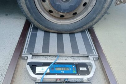 3800 kg tylko na tylnej osi. I to na pojedynczym kole w X70