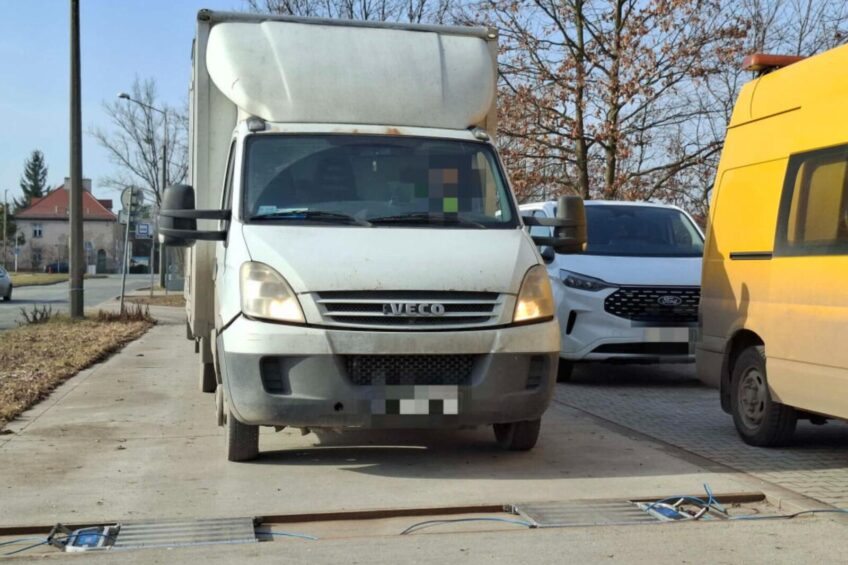 „Do góry nie poleci. To są tony” – Daily niesprawne i przeładowane