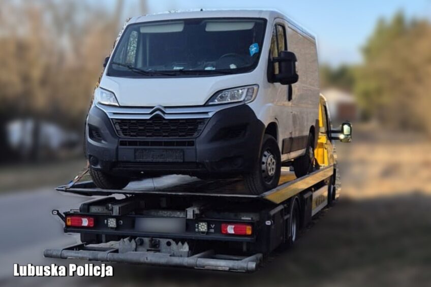 Skradziony Jumper i Ducato odnalezione pod Krosnem Odrzańskim