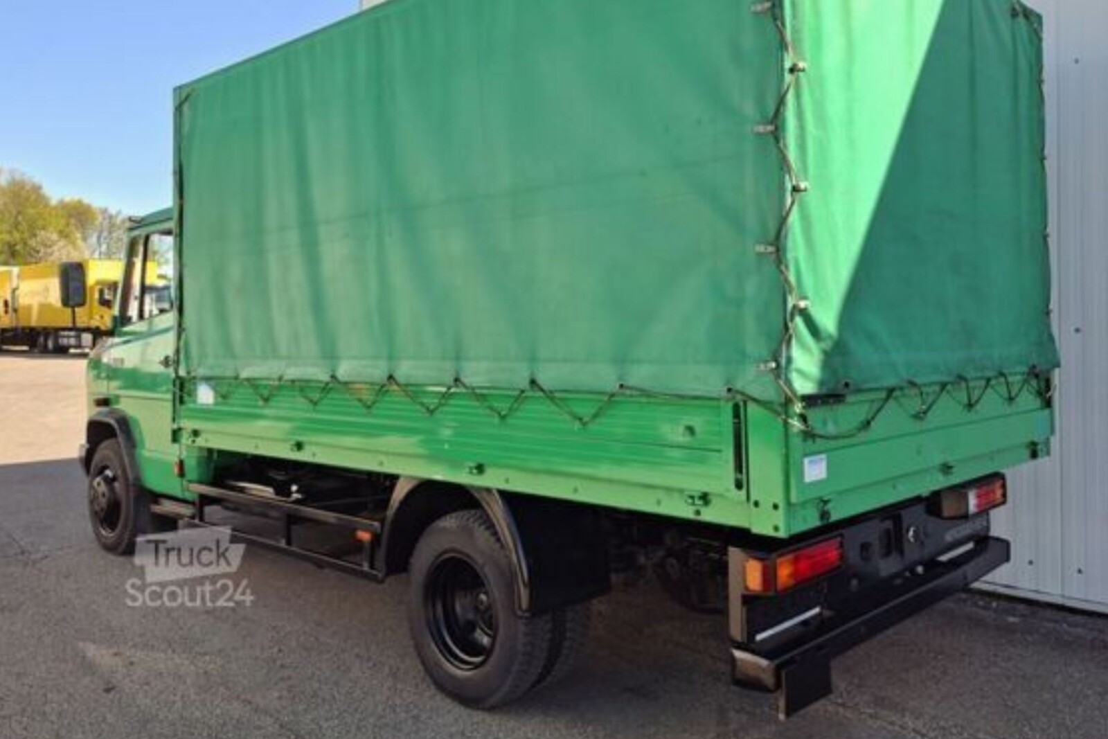 Mercedes-Benz T2 z „nalotem” 23 115 km. Kolor nieprzypadkowy