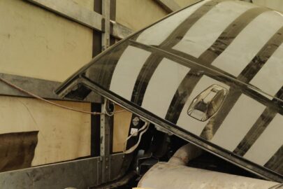 Pod plandeką „Dukata” pocięte BMW serii 7 – kierowca zatrzymany