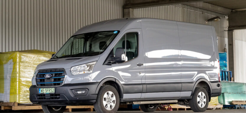 Test: Ford E-Transit L3H2 - wyposażenie i ceny
